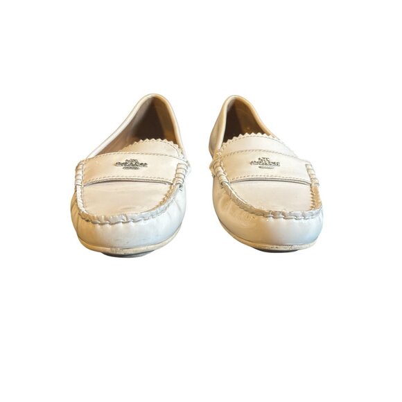Coach Womens Patent Leather Loafers Size 5B Ivory Slip-On Driving Shoes - Picture 1 of 10